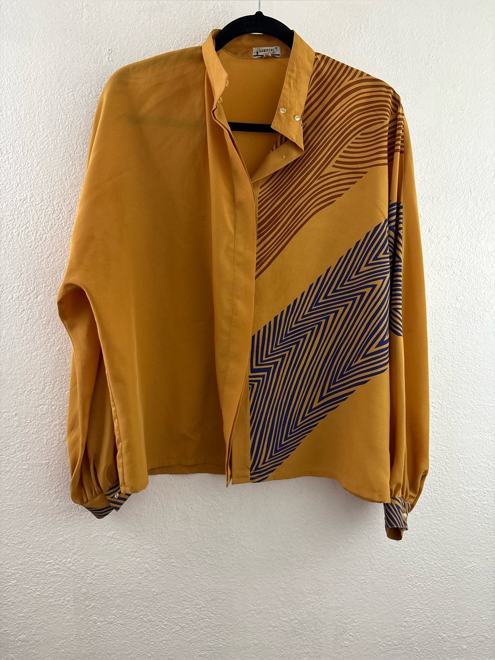 Giannini  blue and brown geometric graphic print long sleeve size 12